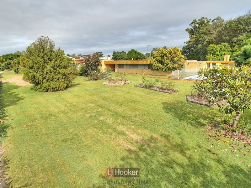81 Pinelands Road, Sunnybank Hills QLD 4109