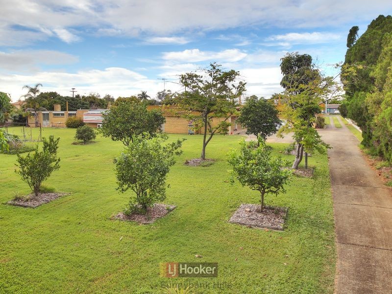 81 Pinelands Road, Sunnybank Hills QLD 4109