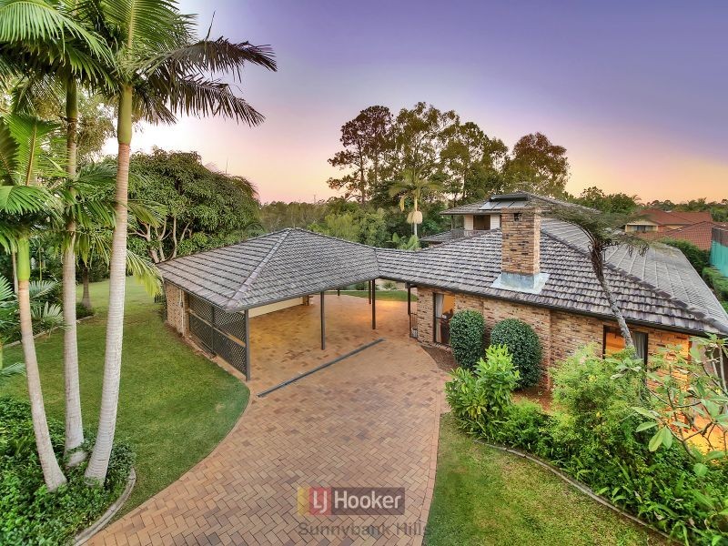 8 Gleneagles Court, Sunnybank QLD 4109