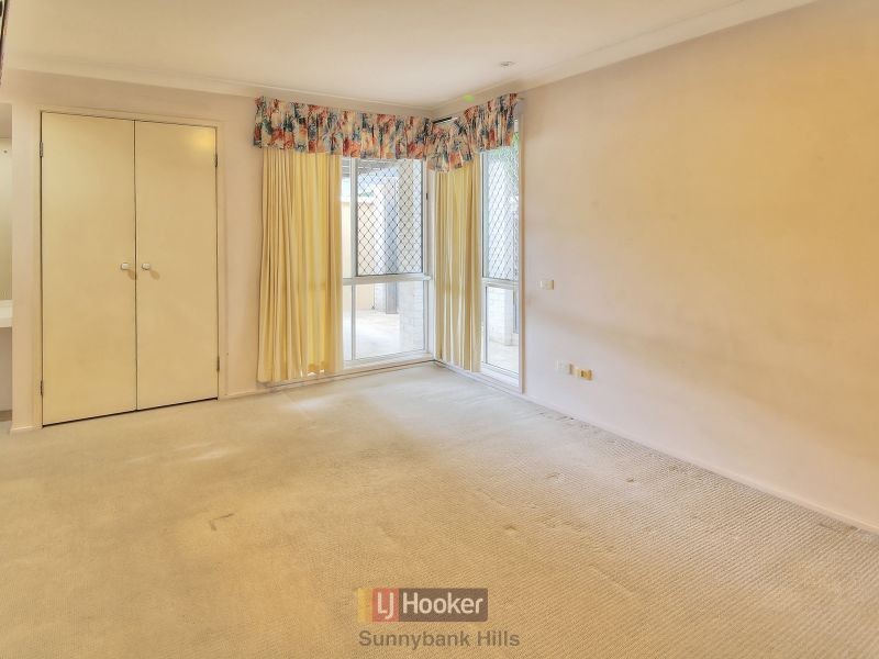 24 Pinewood Court, Algester QLD 4115