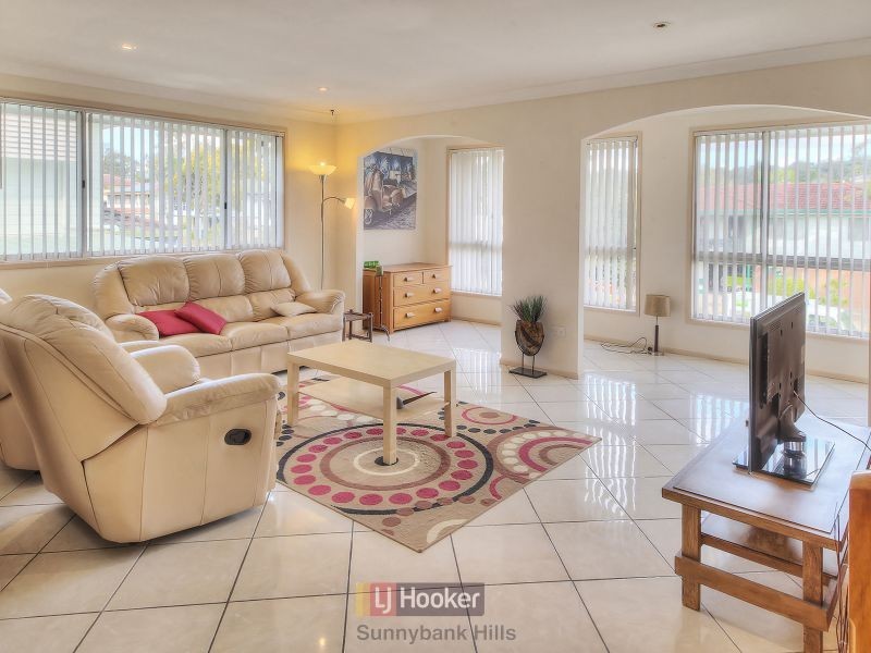 10 Bolwell Street, Runcorn QLD 4113