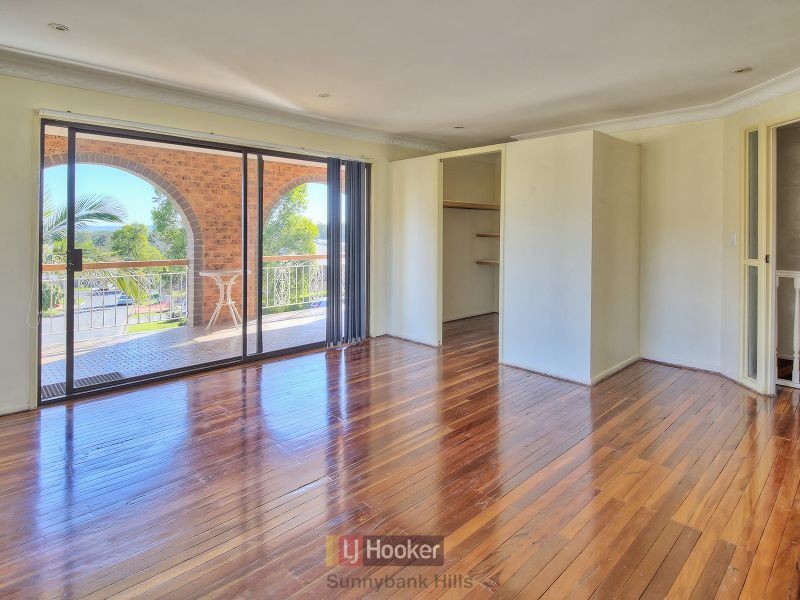 10 Sasha Street, Robertson QLD 4109