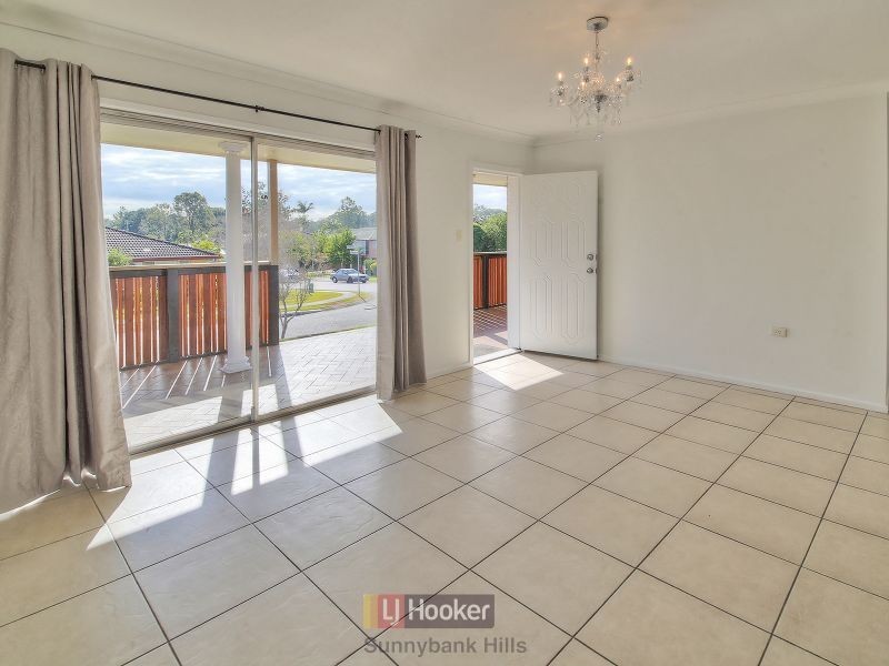 2 Bramwell Street, Eight Mile Plains QLD 4113