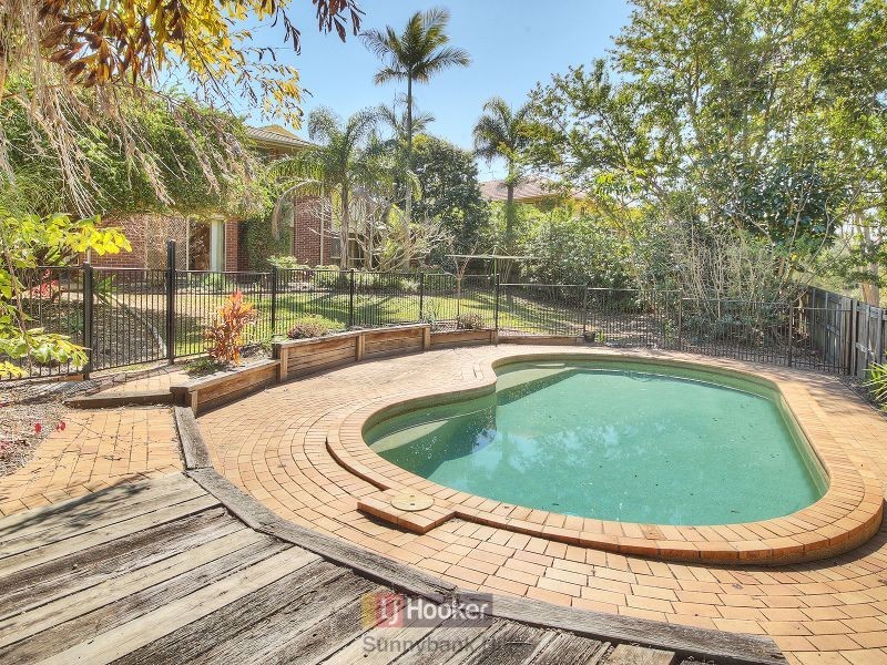 8 Maywood Crescent, Calamvale QLD 4116