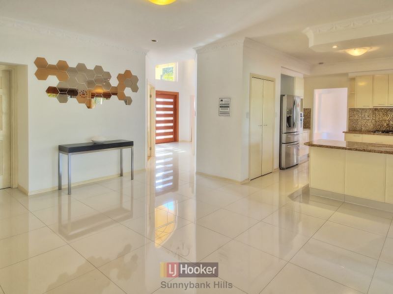 82 Park Avenue, Sunnybank Hills QLD 4109