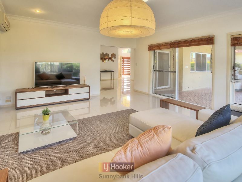 82 Park Avenue, Sunnybank Hills QLD 4109