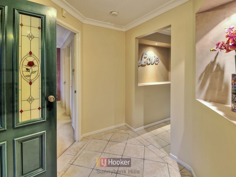 3 Wellington Place, Parkinson QLD 4115