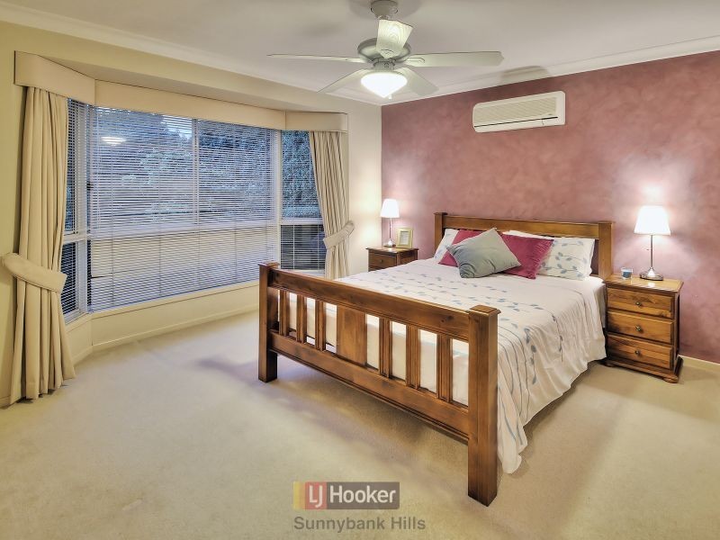 3 Wellington Place, Parkinson QLD 4115