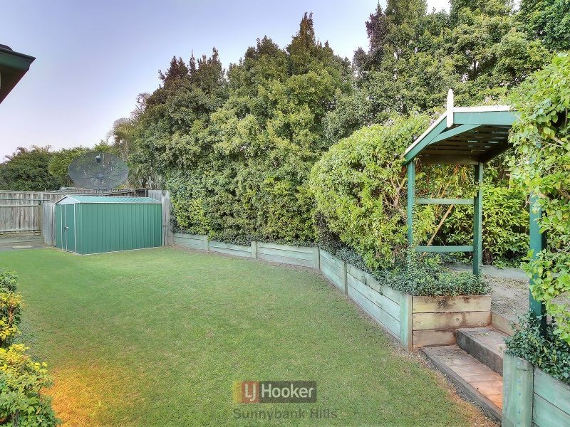 3 Wellington Place, Parkinson QLD 4115