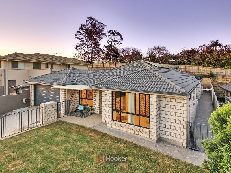 11 Meadowbank Court, Calamvale QLD 4116