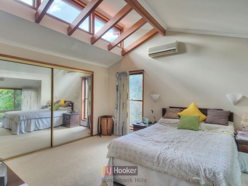 130 Padstow Road, Eight Mile Plains QLD 4113