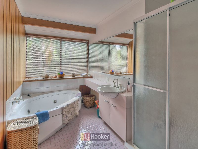 130 Padstow Road, Eight Mile Plains QLD 4113