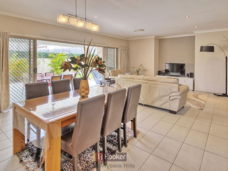 11 Tweeddale Circuit, Drewvale QLD 4116