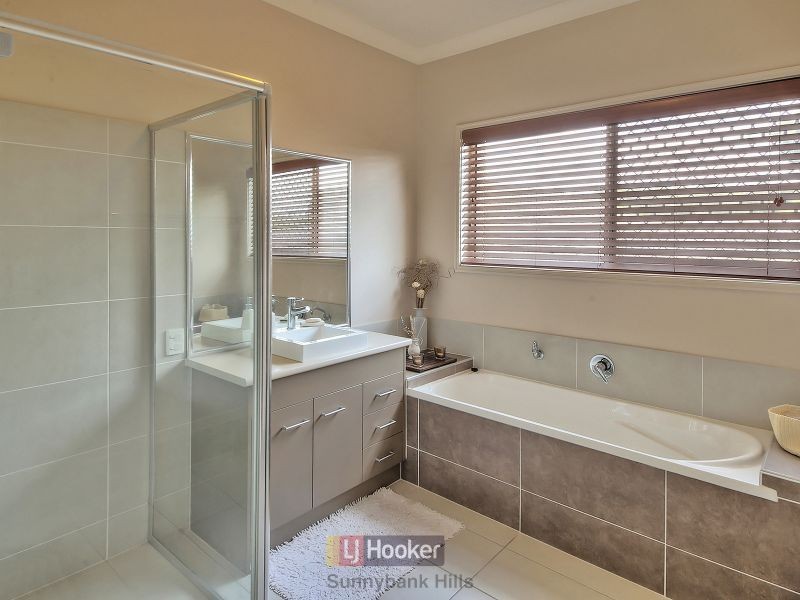 11 Tweeddale Circuit, Drewvale QLD 4116