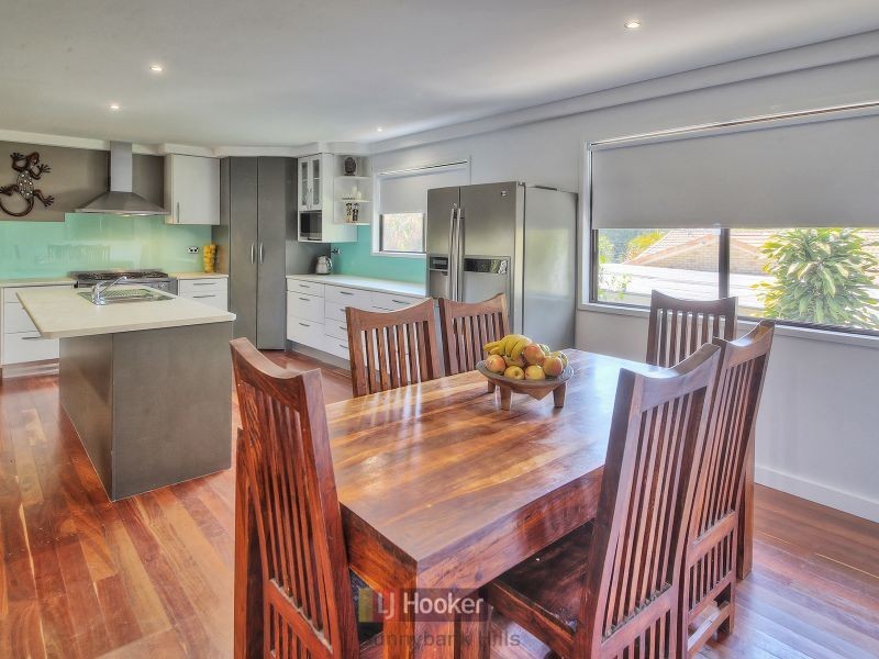 16 Liana Court, Regents Park QLD 4118