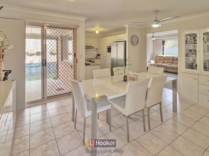20 Tupelo Street, Calamvale QLD 4116