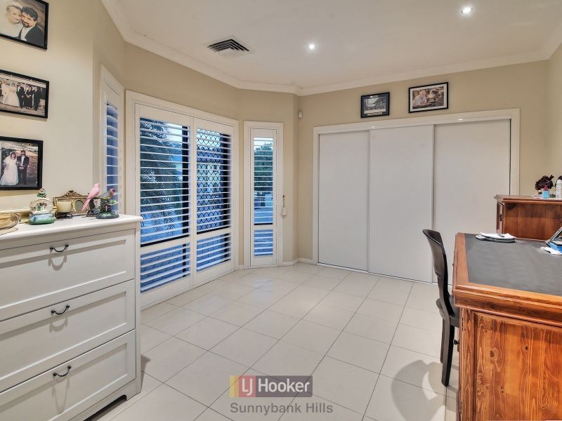 26 Mulberry Place, Stretton QLD 4116