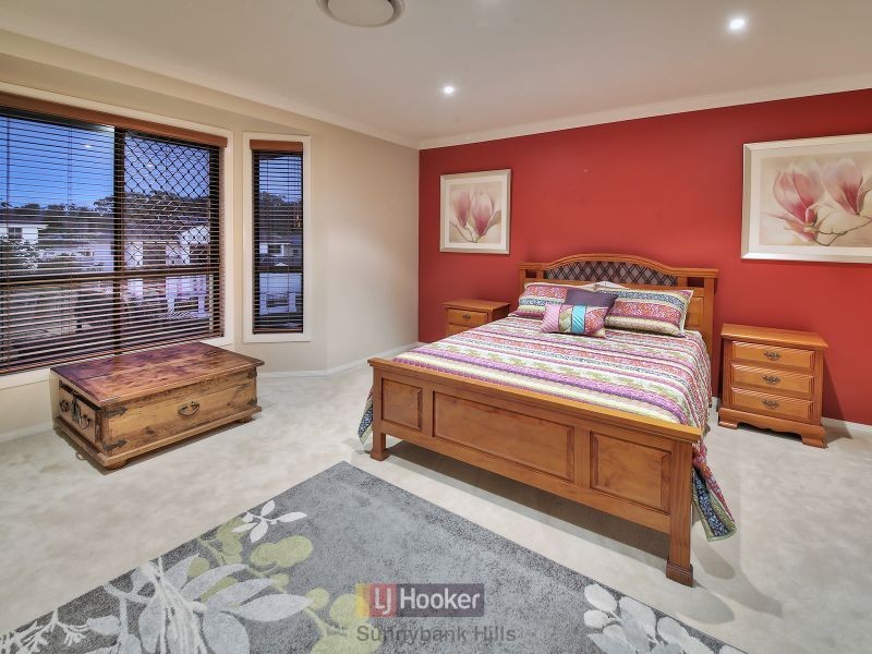 26 Mulberry Place, Stretton QLD 4116