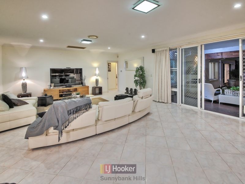 53 Park Avenue, Sunnybank Hills QLD 4109