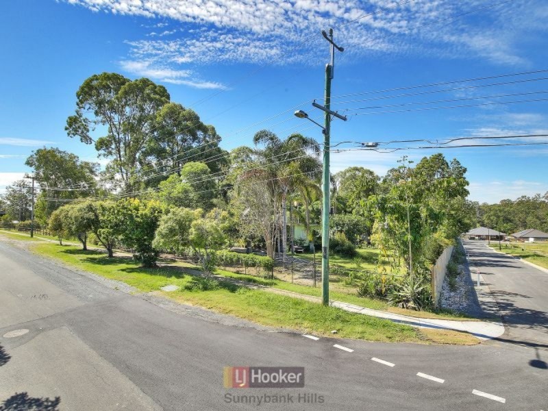 130 Peverell Street, Hillcrest QLD 4118