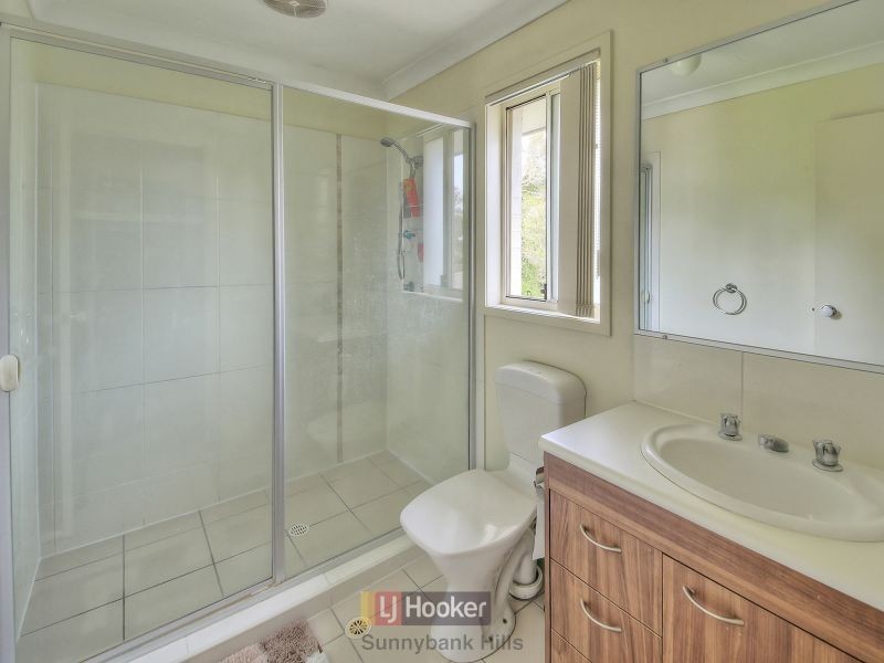 33 (Lot 85 Earnshaw Street, Calamvale QLD 4116