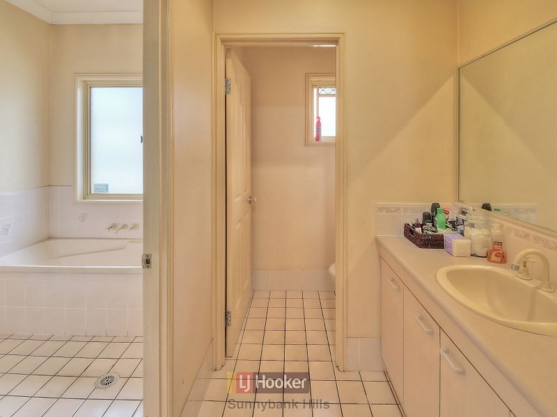 23 Ferguson Place, Coopers Plains QLD 4108