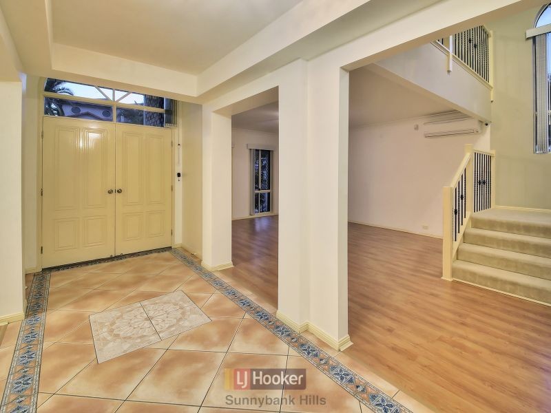 16 Oxford Place, Stretton QLD 4116