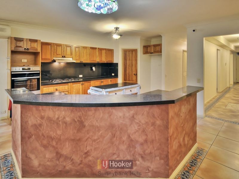 16 Oxford Place, Stretton QLD 4116