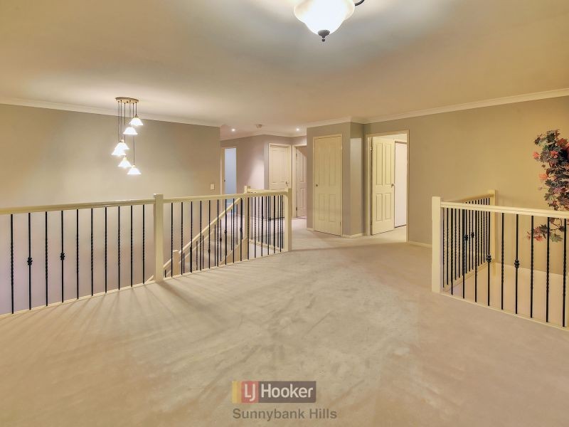 16 Oxford Place, Stretton QLD 4116