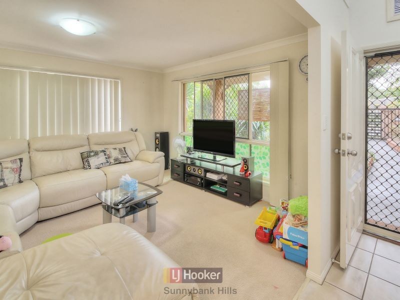 9 Byrony Place, Parkinson QLD 4115