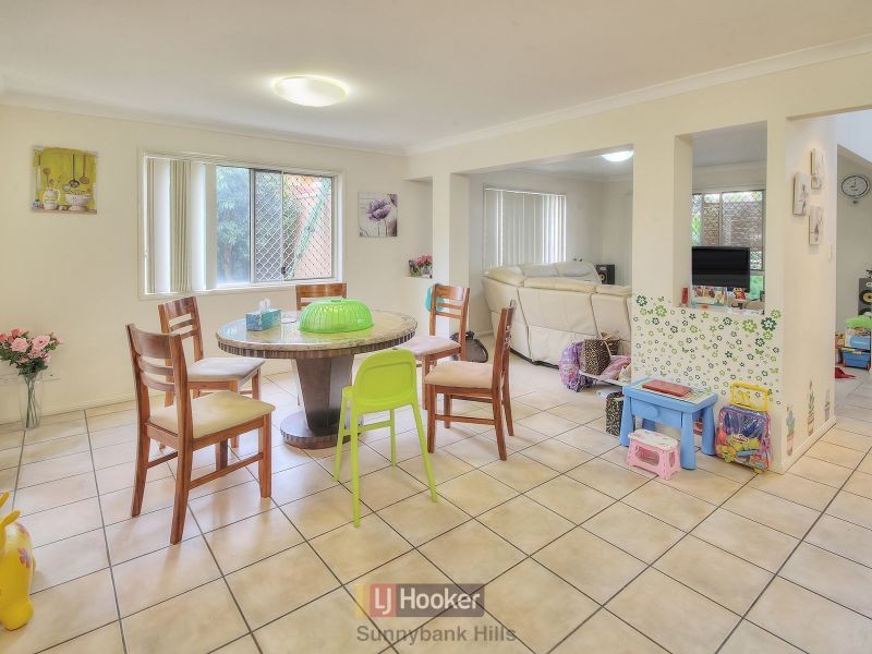 9 Byrony Place, Parkinson QLD 4115