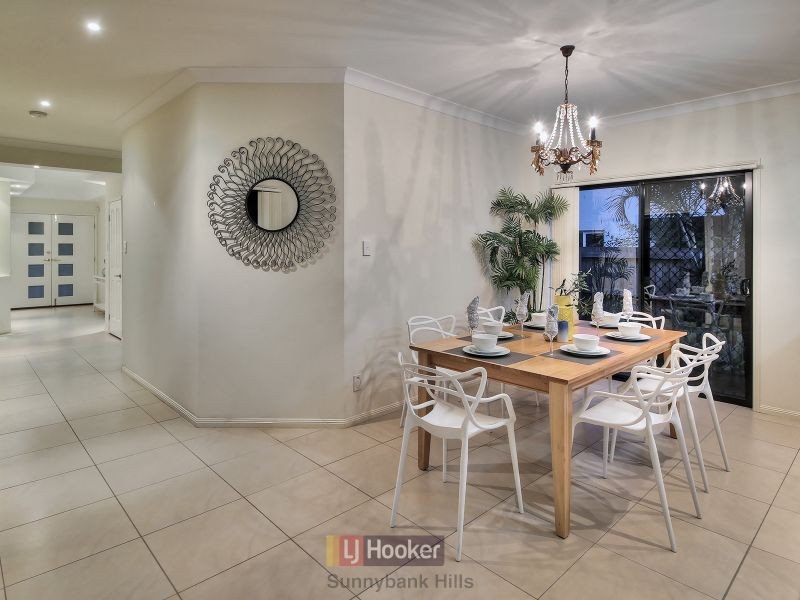 10 Lillydale Place, Calamvale QLD 4116