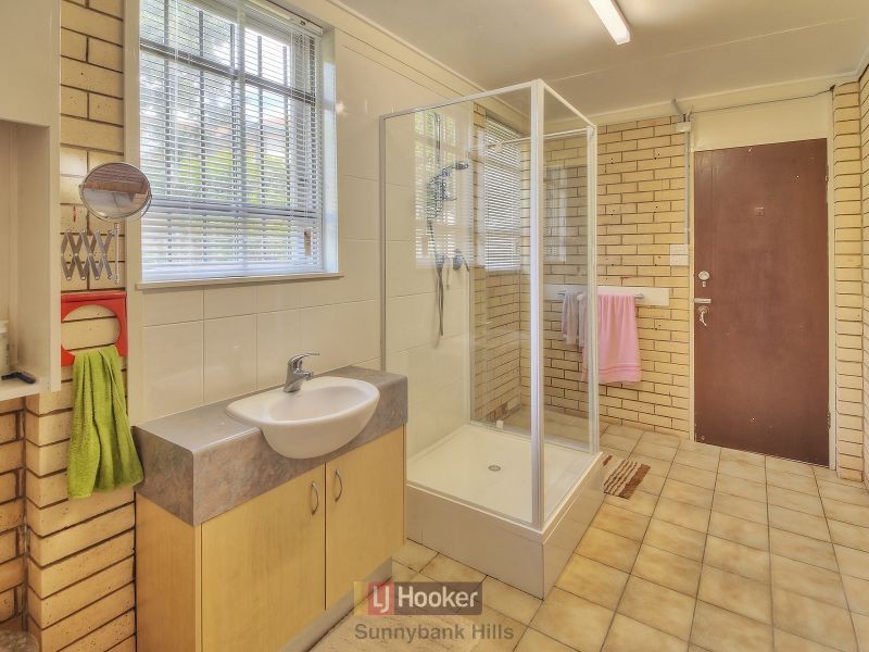 84 Maud Street, Sunnybank QLD 4109