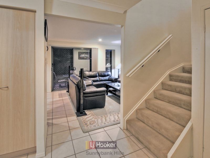 15/1 Daintree Drive, Parkinson QLD 4115