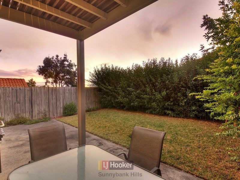 15/1 Daintree Drive, Parkinson QLD 4115