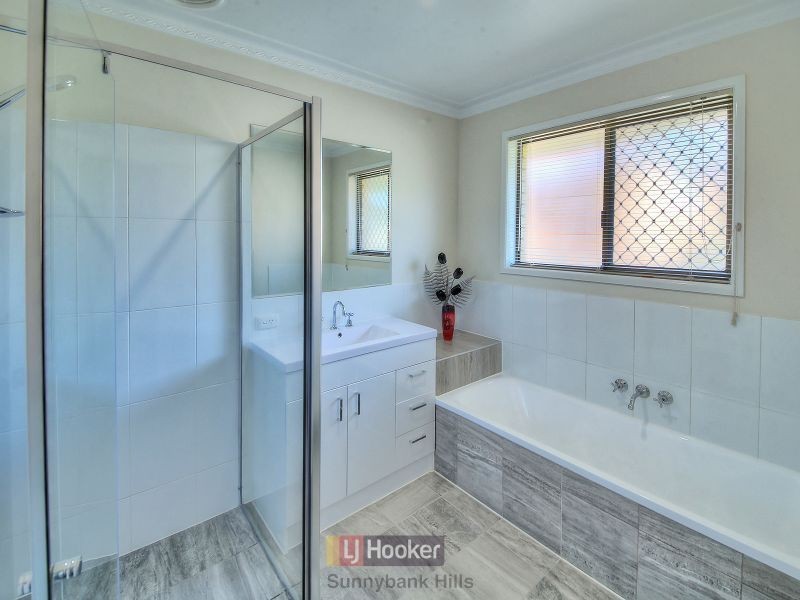 6 Caprice Court, Sunnybank Hills QLD 4109