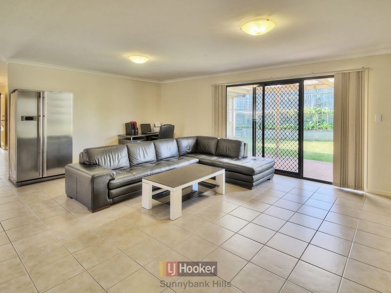 8 Winifred Street, Algester QLD 4115