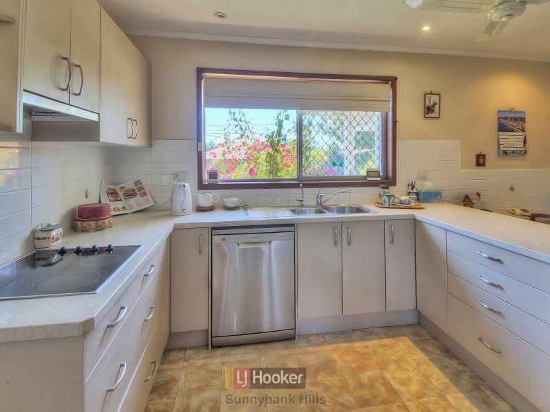 61 Trudgian Street, Sunnybank QLD 4109