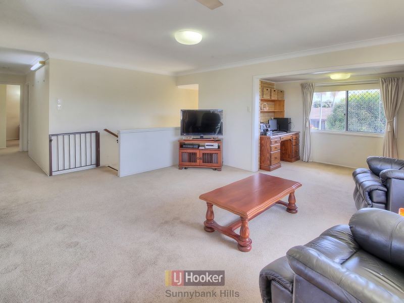28 Dennistoun Street, Sunnybank Hills QLD 4109