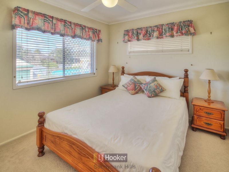 28 Dennistoun Street, Sunnybank Hills QLD 4109