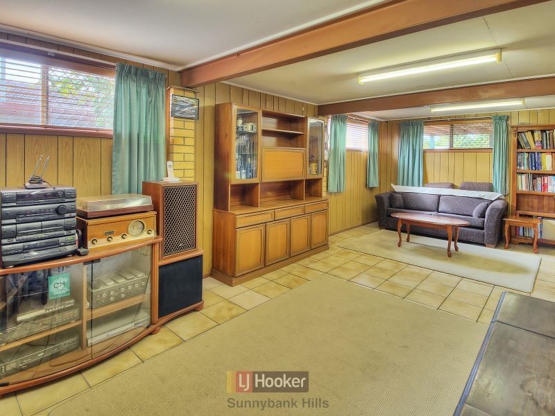 28 Dennistoun Street, Sunnybank Hills QLD 4109