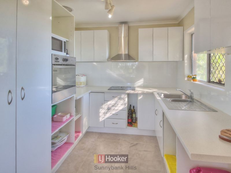 22 Kenny Street, Woodridge QLD 4114