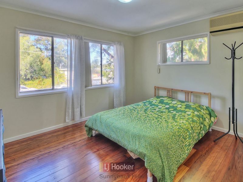 22 Kenny Street, Woodridge QLD 4114