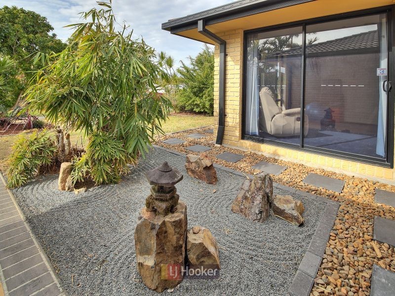 12 Newland Crescent, Parkinson QLD 4115