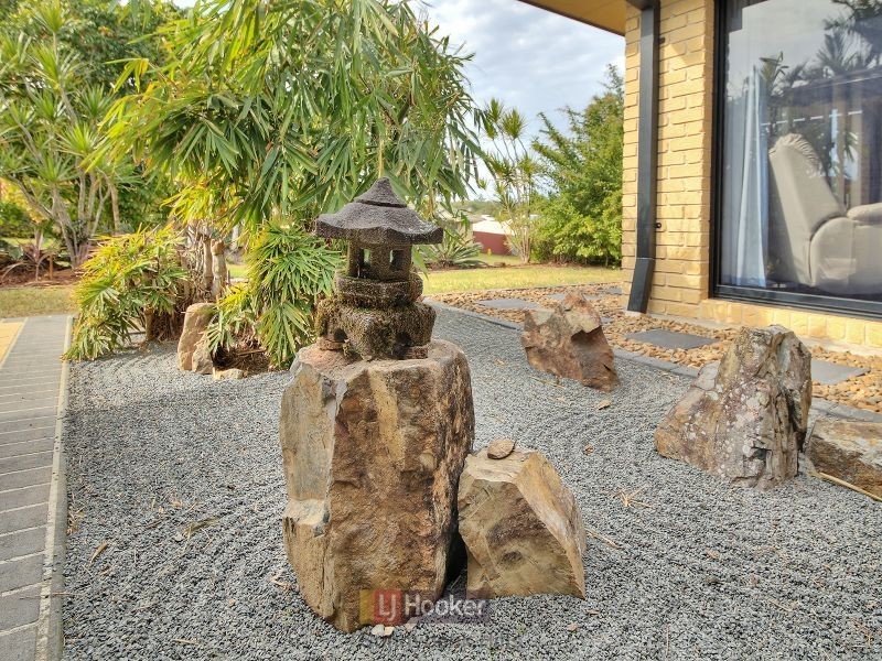 12 Newland Crescent, Parkinson QLD 4115