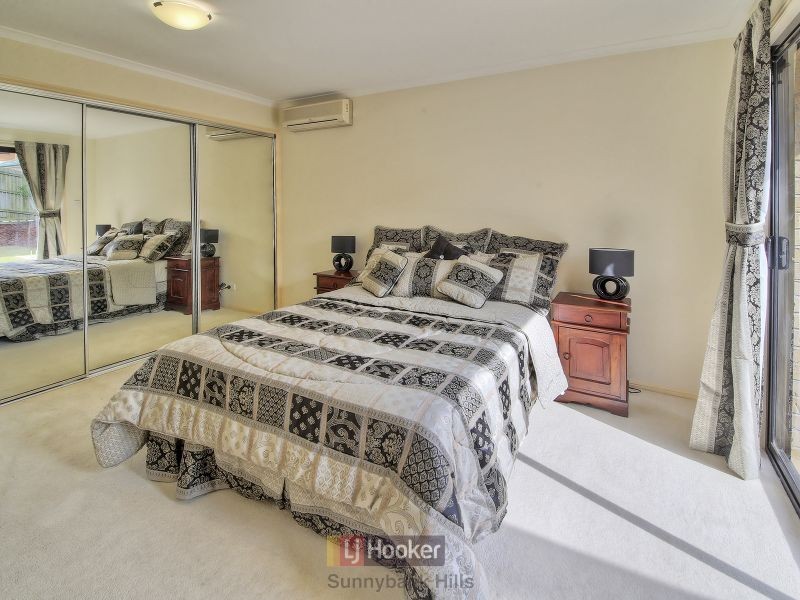 12 Newland Crescent, Parkinson QLD 4115