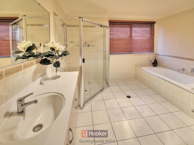 21A Apple Blossom Place, Eight Mile Plains QLD 4113