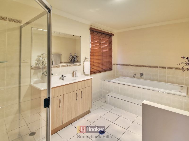 21A Apple Blossom Place, Eight Mile Plains QLD 4113