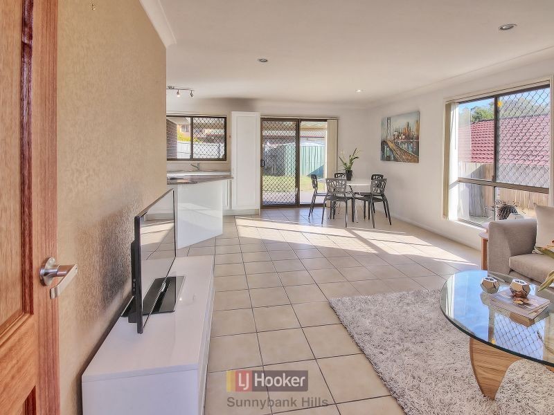 9 Cambooya Street, Sunnybank Hills QLD 4109