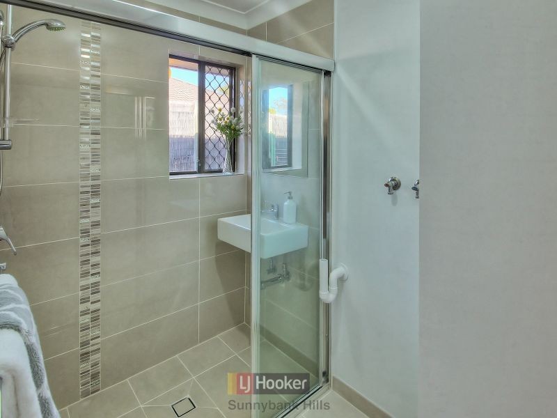 9 Cambooya Street, Sunnybank Hills QLD 4109